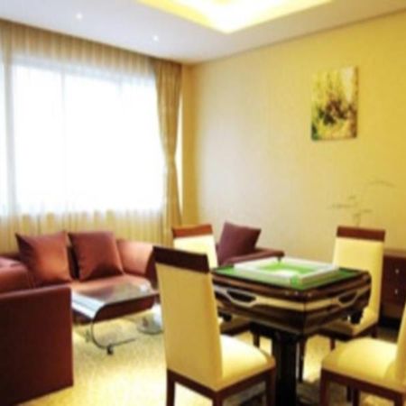 Changshu Kaiyue International Hotel Exterior photo